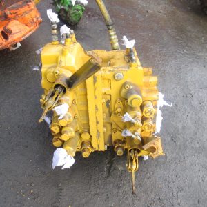 Distribuitor de Komatsu PC200