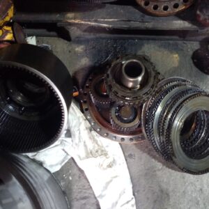 Transmisie ZF 4474 307  de axa ZF AP-415/LK